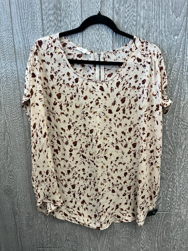 Blouse Short Sleeve By Maurices In Brown, Size: Xl