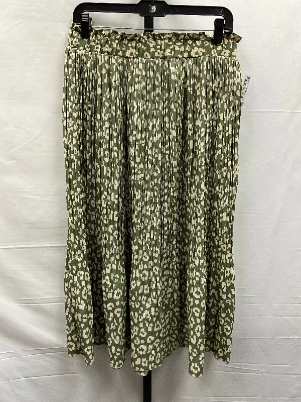 Green & White Skirt Maxi Clothes Mentor, Size L