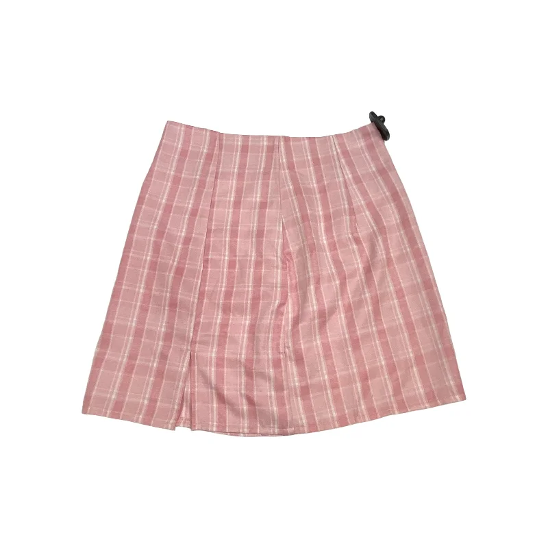 Skirt Mini & Short By Clothes Mentor  Size: S