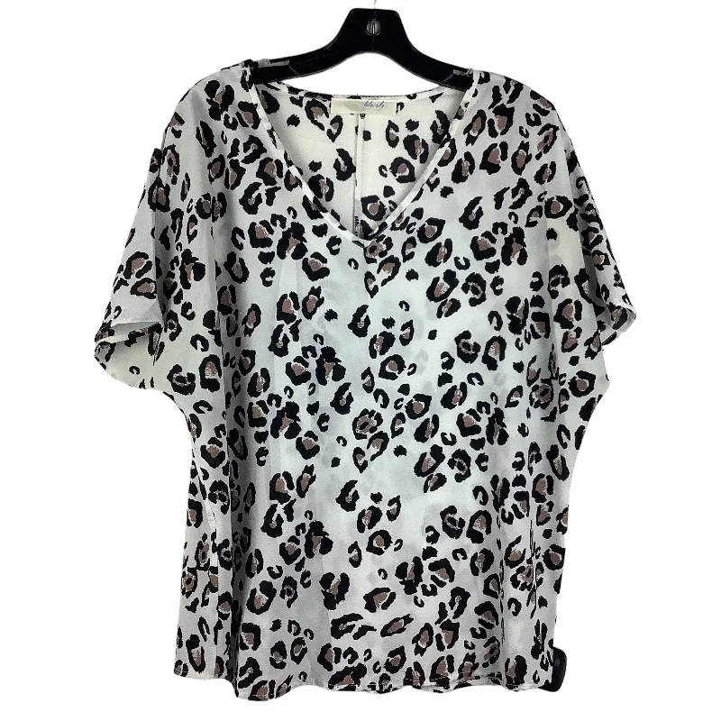 Top Short Sleeve By Clothes Mentor In Animal Print, Size: L